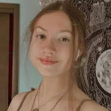 Veronica Spivey's Instagram, Twitter & Facebook