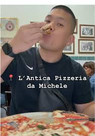 Visita a L'Antica Pizzeria da Michele di Napoli