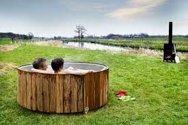 Mobile Wood Constructed Dutchtub Via Icreatived Idromassaggio All Aperto All Aperto Vasca Da Bagno