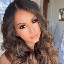 Ruth Lam (ruthlam85)