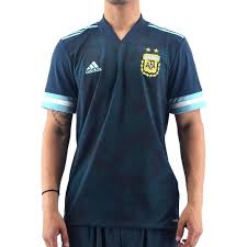 La camiseta presenta líneas horizontales que alternan los colores celeste y blanco. Camisetas Adidas Camiseta Adidas Hombre Afa Seleccion Argentina Ferreirasport