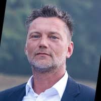 10+ "Thomas Dahn" profiles