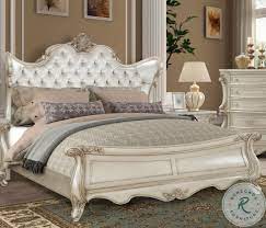 Monique Pearl Panel Bedroom Set From New Classic Coleman Furniture Bedroom Sets Furniture King Bedroom Panel Champagne Bedroom