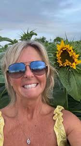 Share the word! Kadylack Farm Sunflower Walk Opens Sunday, July 27th at  10:00. Sunflowers are opening and saying "I'm HERE!" $10/person. Children 5  and under free! Cash at the field. Dogs welcome