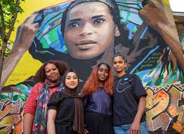 Our East End Issue 25