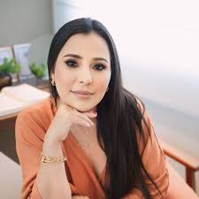 Video posted by Dra Sarah Nunes (@dra_sarahnunes)