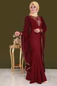Bordo Kollari Sifon Pelerin Gold Detay Balik Abiye Likrali Dabil Ve Sifon Kumastan Imal Edilmis Olup Iade Ve Deg Basortusu Modasi Musluman Modasi Moda Stilleri