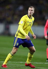 ˈvɪkːtɔr ˈklɑːsɔn born 2 january 1992) is a swedish international footballer who plays for krasnodar. Pin On Estampas Futboleras