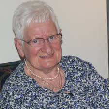 We had the honour of streaming this lady's Requiem Mass today. Rena Currie  who was the eldest sister of Frs Pat and David Currie. Rena became the  mother of the family aged
