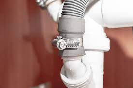 As you clean your dishes, the food and water particles pass through the drain hose and into the garbage disposal. Connecting A Dishwasher Drain Hose Jlc Online