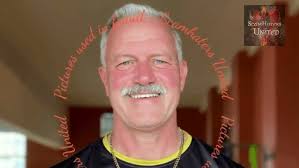 Danny Akers.. A Minute Warning