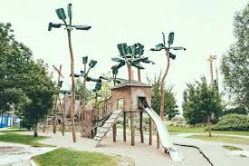April 2021 in kraft tritt. 7 Einzigartige Spielplatze In Hamburg Outdoor Fun Fur Gross Klein Geheimtipp Hamburg