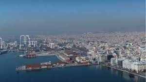 Πλοηγηθείτε στο χάρτη και κάντε κλικ είτε στο σημείο σεισμού στο χάρτη που επιθυμείτε, είτε στο σεισμό που επιθυμείτε από τη δεξιά λίστα. Seismos Twra Konta Sth 8essalonikh