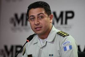 Exdirector de la PNC: “Solo nos destituyeron, no entendemos por qué”