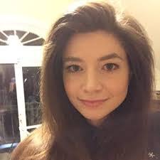 Lisa Tesar's Instagram, Twitter & Facebook