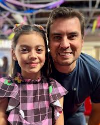 🪗🌽🧑🏼‍🌾A alegria das Festas Juninas nas escolas de Marília continua,  com muita dança, comida e trajes típicos! E neste domingo (16), passei  pelas unidades: Emef Amaury Pacheco (zona Oeste), Emei Criança Feliz (