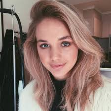 Stream Isabella Webb music