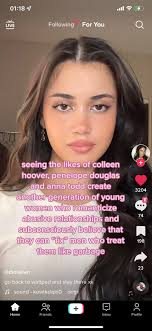 Okay, also ich habe das auf Twitter gesehen, bin aber kein  Dark-Romance-Leser. Aber haben Autoren eine moralische Verantwortung  gegenüber ihren Lesern? : r/RomanceBooks