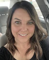 Amanda Langhoff's Instagram, Twitter & Facebook