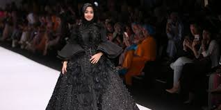 Informasi tentang busana muslim wanita modern. Sambut Ramadan Dengan Gaya Baju Muslim Ala Selebriti Kita Kapanlagi Com