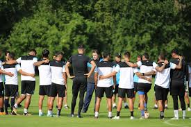 LA AZUL Y BLANCO LISTA PARA LOS CUARTOS DE FINAL DE COPA ORO! ¡J U N T O S  G U A T E! La Selección de Guatemala completó su segundo entrenamiento