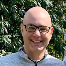 Damon Bender's Instagram, Twitter & Facebook