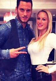 Austrija je danas otvorila takmičenje na evropskom prvenstvu pobedom protiv reprezentacije severne makedonije. Man Utd Line Up 50m Arnautovic Here S His Stunning Wife Daily Star