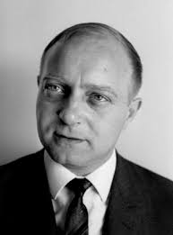 Image of Switzerland Front Moving Robert Tobler, 1935 (b/w photo)