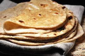 Chapati Also Known As Roti An Unleavened Whole Wheat Indian Flatbread Perfect For Scooping Up Delicious Indian Curry Recipes Food Chapati