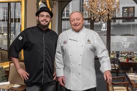 Apr 14, 2021 · unter der leitung von alfons schuhbeck präsentieren vier champions folgende gerichte: Schuhbecks Fine Dining Restaurant Geschlossen Restaurant Ranglisten