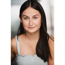 Lucy Simmonds REP: Daisy & Dukes Ltd www.robinsavage.co.uk