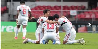 Acompanhe as notícias do são paulo no ge.globo, tudo sobre o tricolor paulista, próximos jogos, resultados, contratações e muito mais O Sao Paulo Supera O Palmeiras E E O Campeao Paulista De 2021 Agencia Esporte