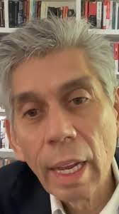 "Es necesario desarrollar habilidades de lectura crítica" Daniel Coronell,  Únete a este canal para acceder a sus beneficios:,  https://www.youtube.com/channel/UCE0mZzoZtIysa66Rk4lrdkw/join, Suscribirse  ...