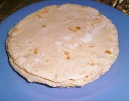 Tapi yang tidak bisa menemukan pita di toko, dan strudel ramping ingin, maka jangan khawatir, di sini saya bersandar resep adonan untuk strudel: Resipi Roti Pita Perniagaan Katering Restoren