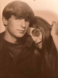 Good Evening Everyone ... it is with great sadness i inform members of the  passing of my mother this afternoon around 5:15 Pm No. 5807 W-Cpl Laurell  Durity retired.