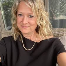 ISO a restaurant for an after funeral reception/celebration of life for  around 50 people in the Chesterfield/New Baltimore area… Any info would be  greatly appreciated!