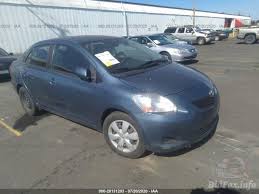 Its automatic transmission and gas i4 1.5l/91 engine will keep you going. Toyota Yaris 2012 Blue 1 5l Vin Jtdbt4k3xcl037526 Free Car History