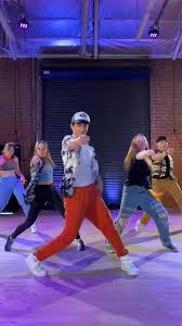 Bts, britney spears, nick jonas e jennifer . Discover Kyle Hanagami Monthly S Popular Videos Tiktok