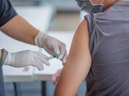 Experts say side effects are actually a good thing after the vaccine, so what if you feel fine? Coronavirus Vaccine 5 Side Effects Doctors Want To Warn The Public About The Times Of India