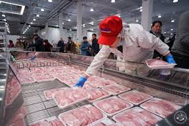 Costco employees revealed that their regional food courts have slightly different menus. We Asked Two American Chefs How To Shop Costco This Is How They Do It Smartshanghai