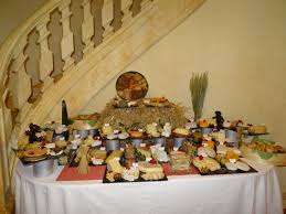 Cheese Platter For 30 People Plateau De Fromage Fromage Fabrication Fromage