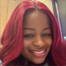 It's my 28th birthday today 🎊💫🫶🏼 where are my birthday twins at ?!?