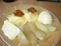 Griessnockerl Mit Birnenschnitz Und Vanilleeis Rezept Rezept Nockerl Vanilleeis Rezept Rezepte