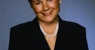 City Club Features Leslie Appleton-Young