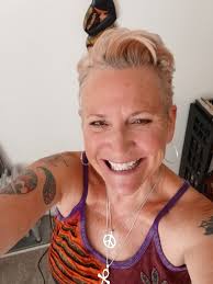 Where to find chive starter plants?