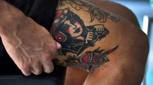 El mural xl que le dedicaron en su barrio. Los Tatuajes De Daniel Ricciardo El Rebelde De La Formula 1 Deportes