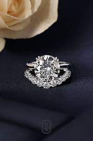 Gorgeous Harry Winston Engagement Rings See More Engagementring Pro Harry Winston Engagement Rings Harry Winston Wedding Rings Beautiful Engagement Rings