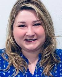 Julia Ogle's Instagram, Twitter & Facebook