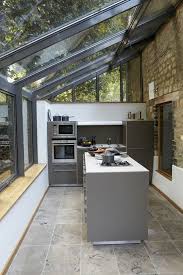 Installer sa cuisine dans la véranda est une option très attirante. 18 Idees Pour Amenager Une Cuisine Dans Une Veranda Veranda Cuisine Maison Agrandissement Maison