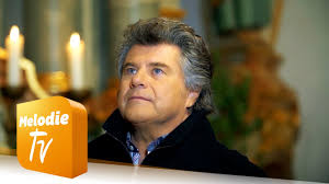 Wen die wahre liebe kommt erkennst du sie beim ersten blick wen die wahre liebe kommt dann gibt es auch für dich das glück das mit dem du fliegen kannst eine ganze nacht durchtanzt wen die wahre liebe kommt. Andy Borg Wie Gross Ist Deine Macht Hitparade Ch